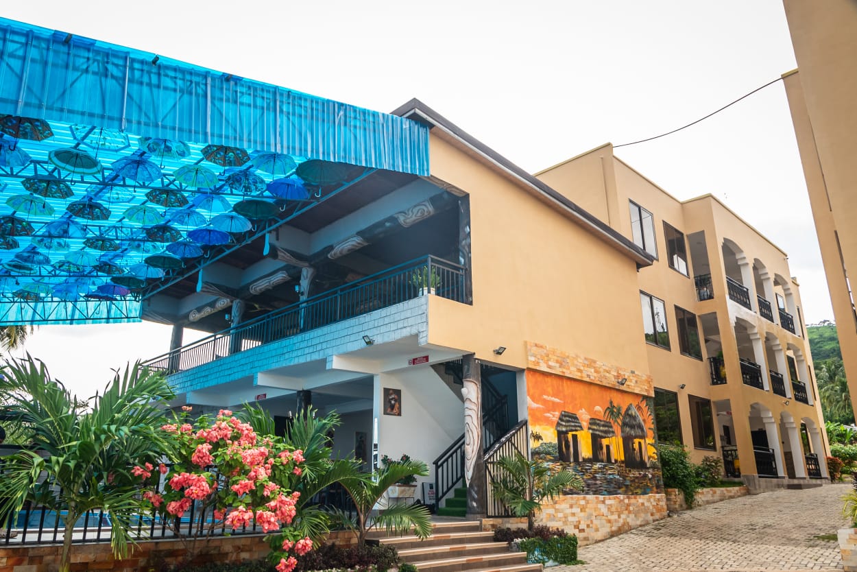 NS Luxury Villa, a live website built by Emmanuel